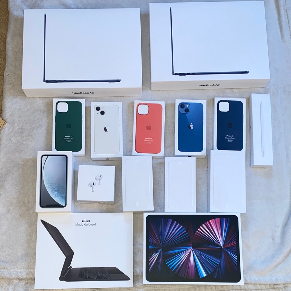 Bundle of EMPTY Apple packaging: 2 MacBook Air 13, AirPods Pro, iPhones, etc.